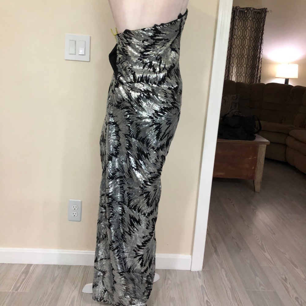 Strapless sequins - Picture 4 of 8